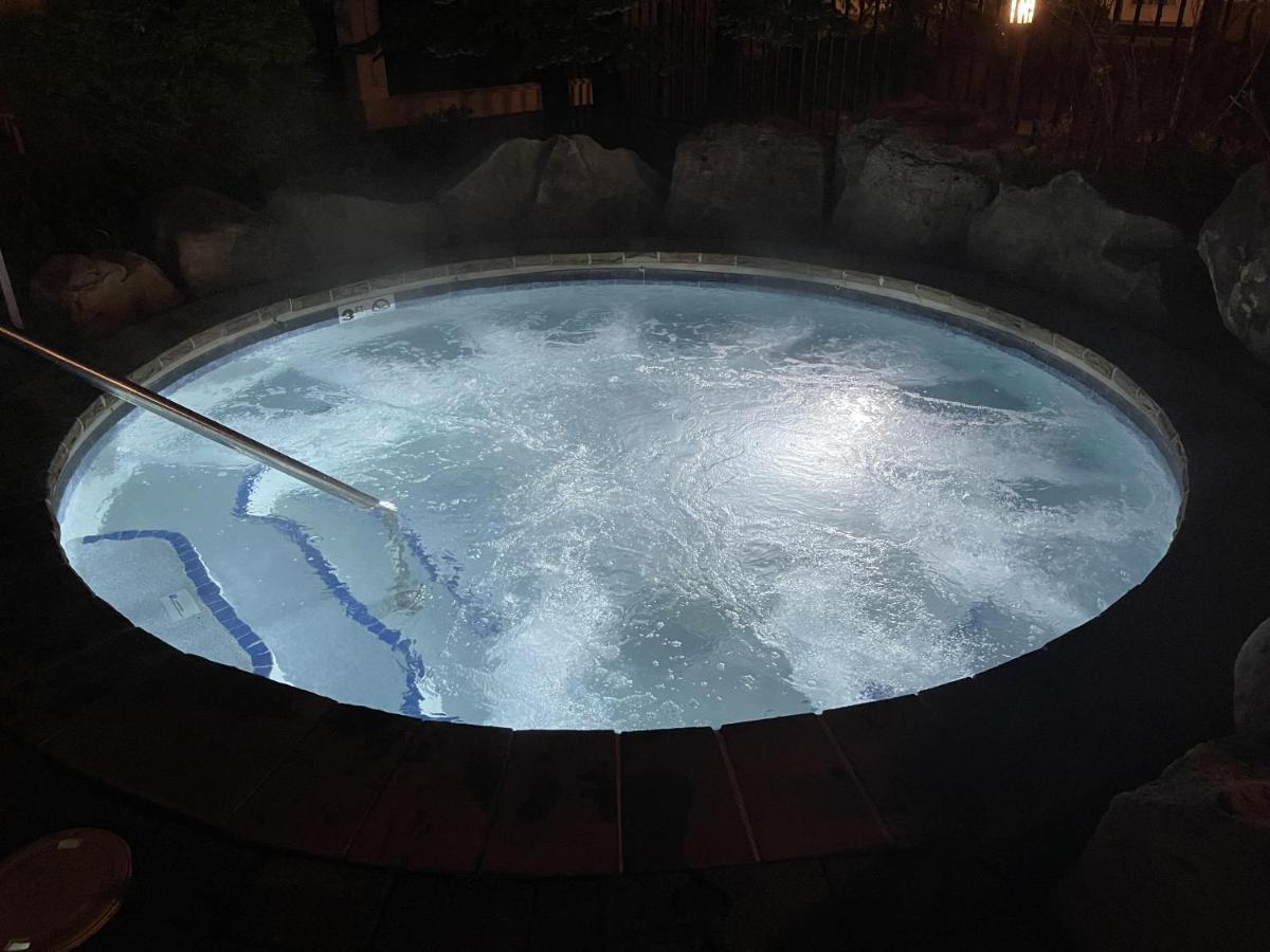 Allegheny Spring 239 King, Bed/Ski-In, Out/Pool & Hot Tub Snowshoe Extérieur photo